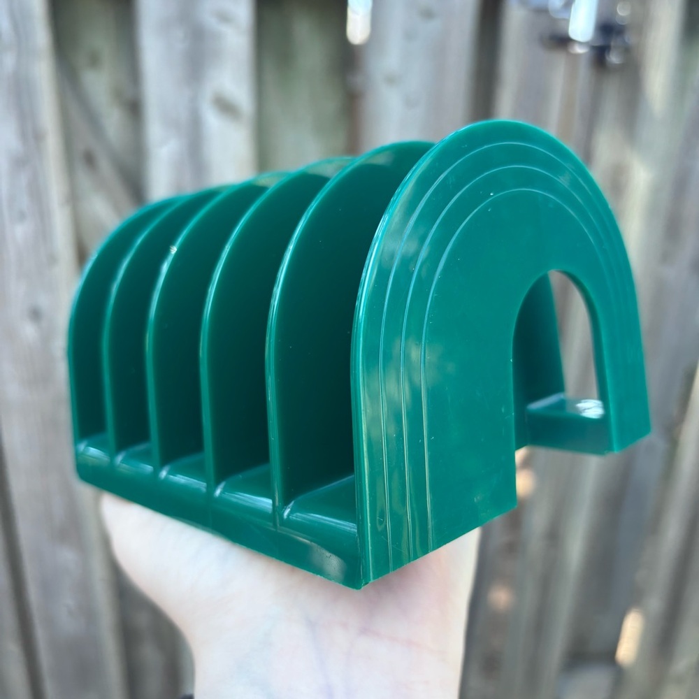 Rubbermaid 1515-11 Vintage Green Desk Organizer